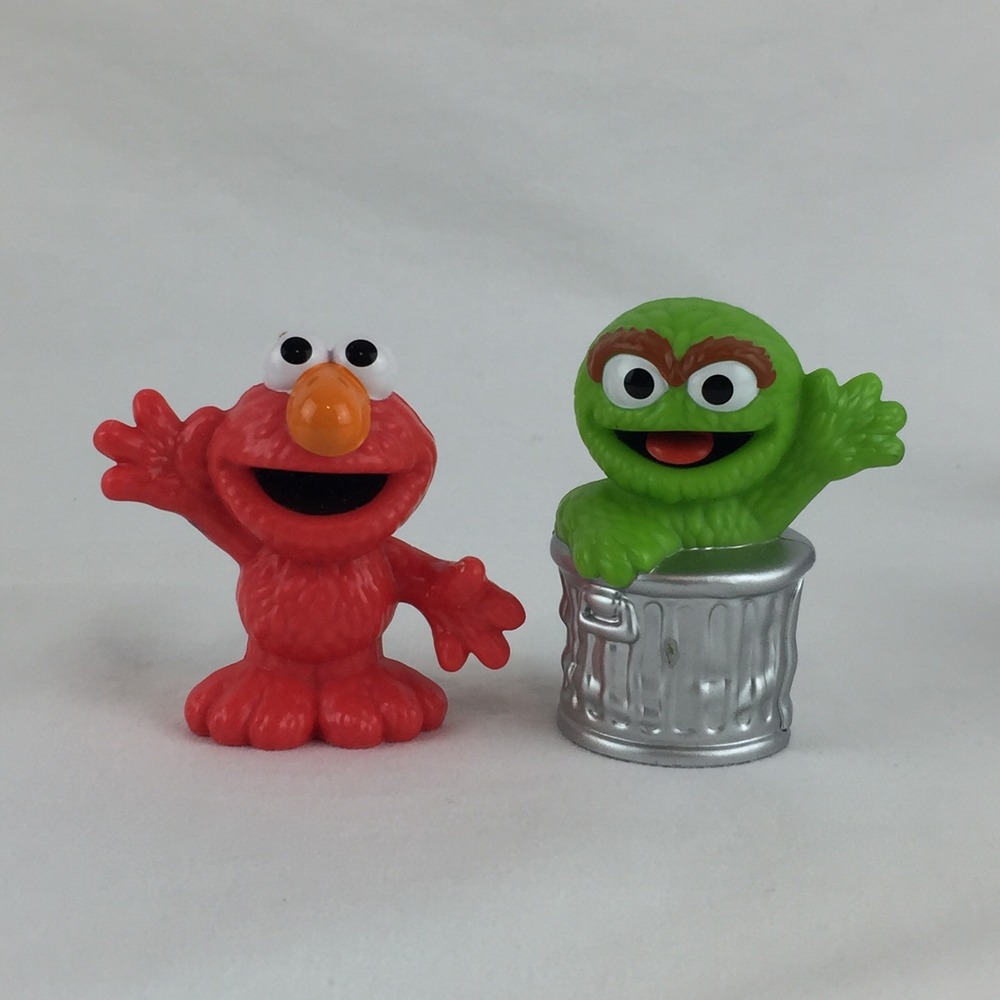 Hasbro Sesame‎ Street Toy Figures 3in Elmo Cookie Monster Abby Oscar Grover - Picture 2 of 9